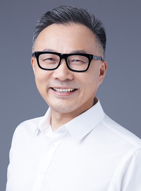 Author Li Miao